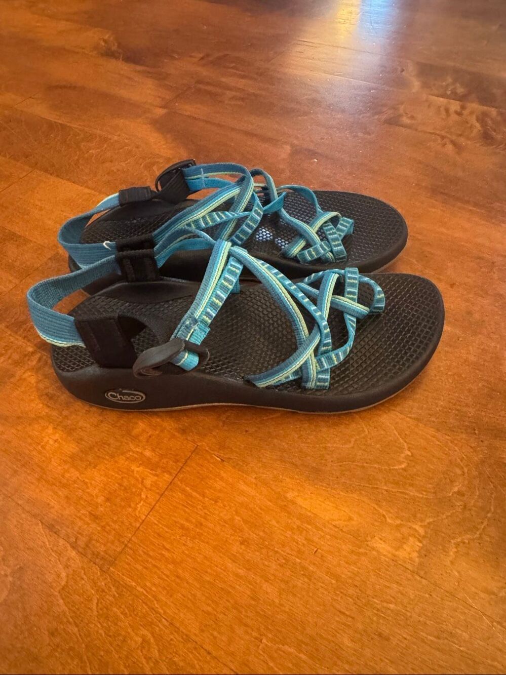 Chaco ZX/2 Women’s Size 9 Blue Green Toe Loop Vibram Sport Hiking Sandals